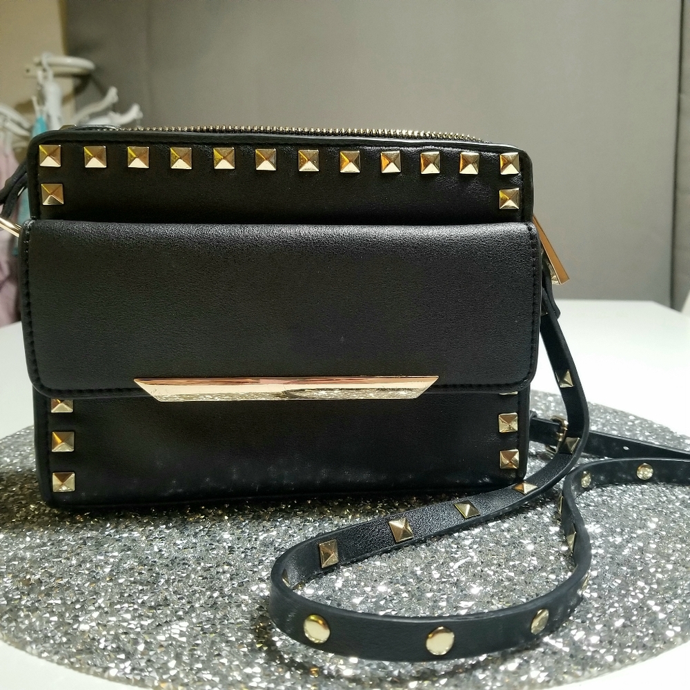 Black crossbody bag - Picture 1 of 3